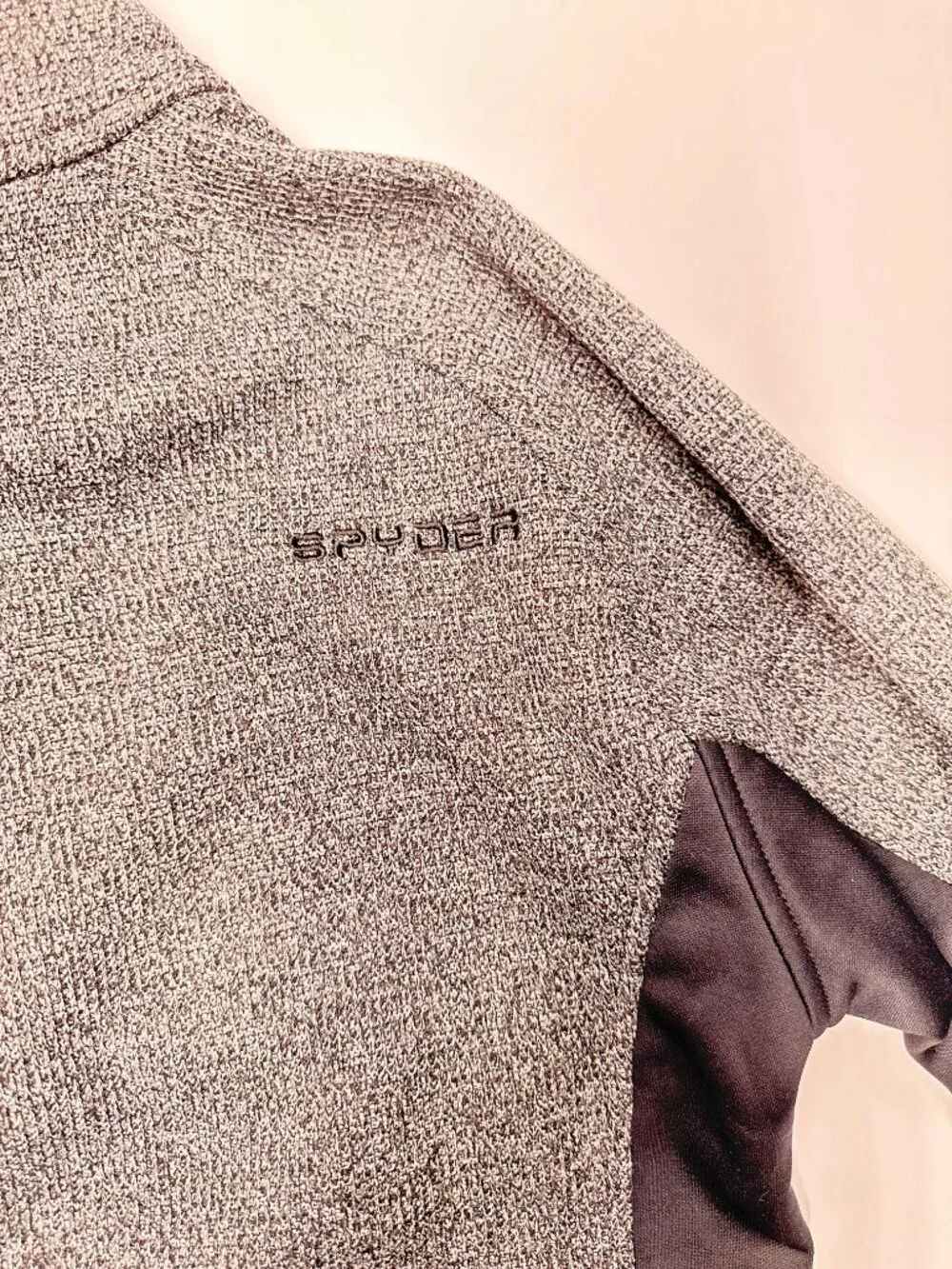 Spyder 1/4 zip Mens Fleece Jacket Small Gray and Black